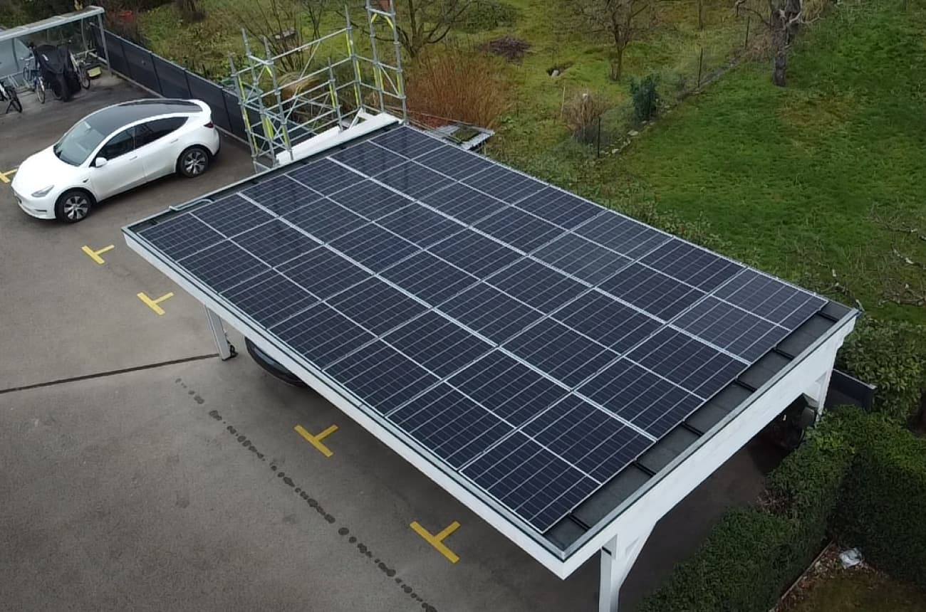 Carport photovoltaïque à St-Prex, Vaud