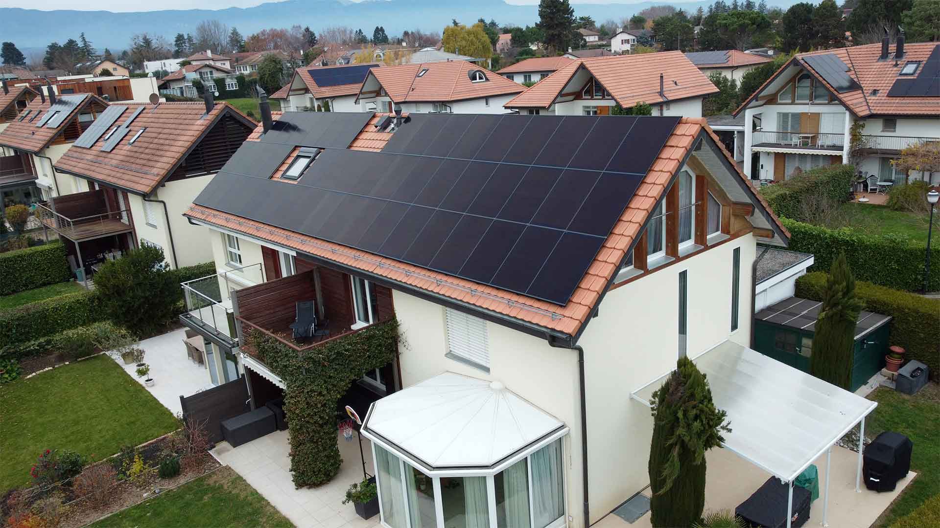 Installation photovoltaïque à Tannay dans le canton de Vaud